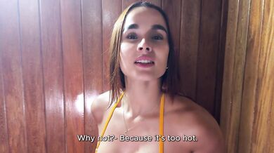 Found my LATINA neighbor in the Jacuzzi, so I had to fuck her until she came on my dick! Abella olsen 4K