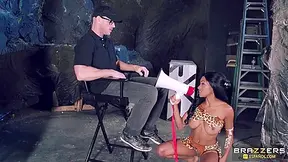 Tetas Grandes, Johnny Sins And Anya Ivy - Grandes Tetas De Un Millggvіn De Aggvos
