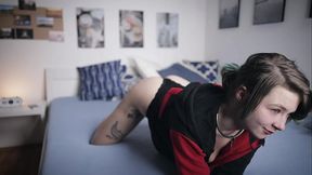 Mouth full of cum - Emily
