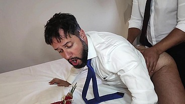YURI GAÚCHO - DOTADÃO FAZENDO UMA BIG SURPRESA PRO MARIDO PUTÃO - SEXO GAY COM DOTADÃO FODENDO O NAMORADO