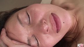 Steamy Hitomi Kanou at uncensored action