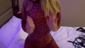 horny on bed in my latex catsuit i come hard