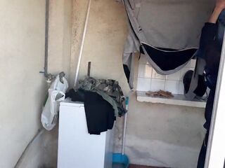 ACCIDENTAL HOMEMADE SEX WITH THE NEIGHBOR - CUM IN MY THROAT - BLOW JOB IN THE LAUNDRY ROOM