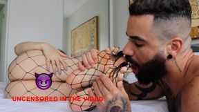 SEXY FOOT WORSHIP and ORAL SEX in GODDESS GRAZI with NUDES!