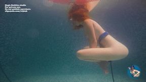 Ginger_weightless pleasure
