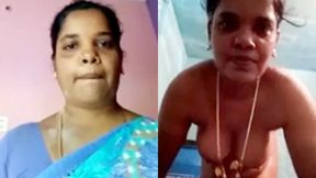 Office a jaowar aageo aunty premik ke kono shomoye bhule na!