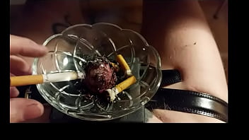 Ashtray cockhead