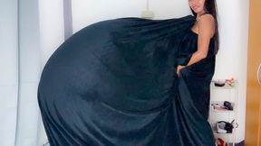 Looner Camylle Stuffs Huge Balloons Into Oversized Black Dress And Pumps Them Until They Pop