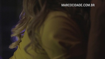 Fodendo a puta casada no banheiro da balada - Evy Kethlyn e Tony Tigrão