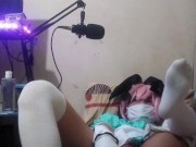 What the cosplay maid does on their break [Part 2] (Preview)