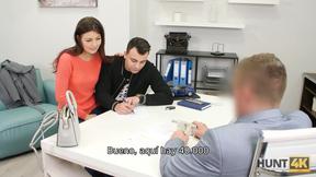 ”Cameraman meets couple in Prague & offers correct money”