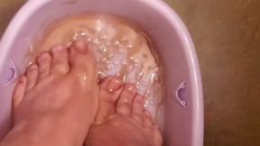 BBW Sticky Feet in syrup 720mp