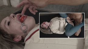 Fucking in a straitjacket ( 4K )