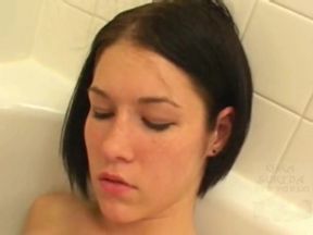 Cute Teen Allie Sin Masturbation in Bathtub