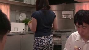 Mariko Sawaki in Friend's Intimate Chronicle