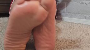 Sexy latina oils soles