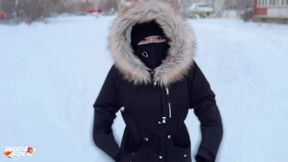 Muscular Guy Fucked Tender Beauty's Mouth and Wet Pussy