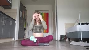 Pissing in Same Leggins Again