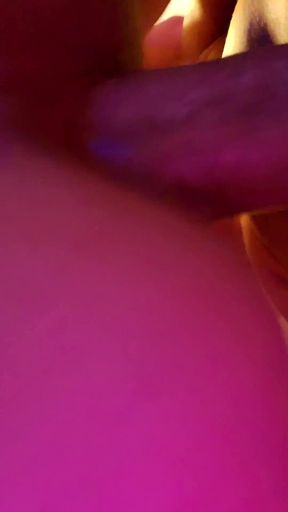 Riding that dick in a hotel room taking it while holding a beer and still dropping it Like It&#039;s Hot