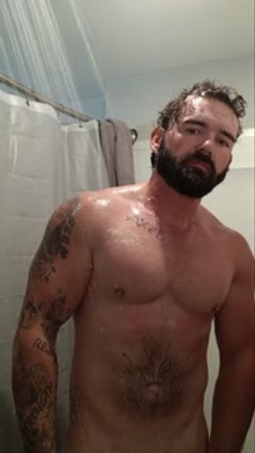 Shower w/me and my hard dick 💦🍆