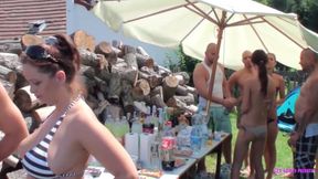 Back to the summer for group sex vol.1