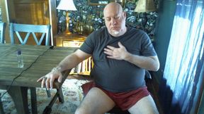 Bear Jerks off on Cam Makes Guy Watching Shoot