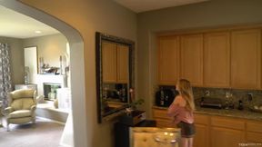 Hannah Hays Bg 12540795