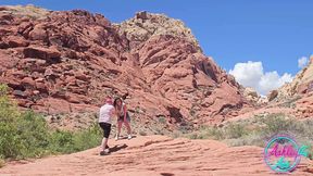 Amber in the desert - intimate behind-the-scenes shoot