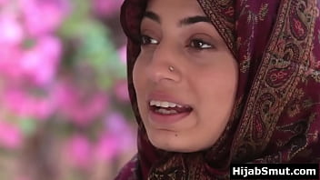 Arab girl in hijab jumps on neighbor&#039_s bbc