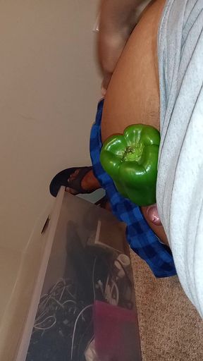 me masturbating with green bell peppers