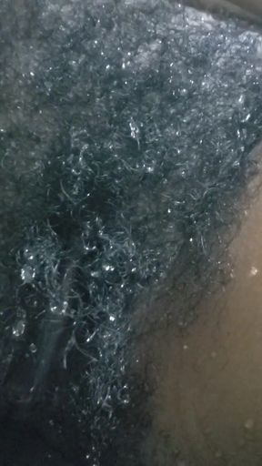 Homemade Sex Under the Waterfall, Hot Wife Big Pussy &amp; Hairy Pussy Close up Carrying   Clip 1