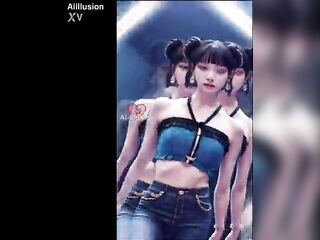 Zoey@kpop demon hunters dancing (AI-generated) (No live-action)