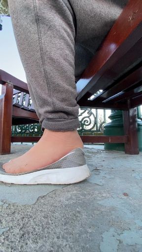 Ava Maxwell feet show