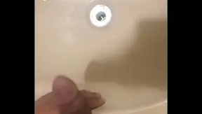 Novinho Taps Into Sweet Gay Pleasure in Intimate Masturbation Scene