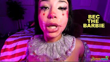 Hilarious clown takes advantage of cum-crazy cutie