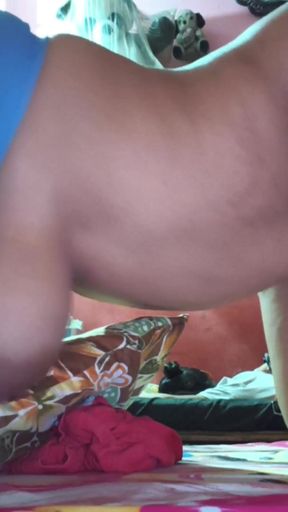 Village Desi Bhabi in Doggystyle Fucked with Devar Huge Dick