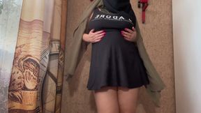 Turkish Halima Gives Jerk off Instruction