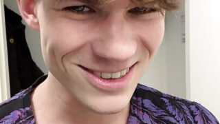 Những chàng sinh viên người Đức dâm dục với dương vật khổng lồ bị chịch trần truồng vào mông căng tròn.