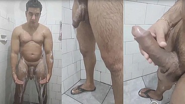 YURI GAÚCHO BIG COCK CUMSHOT - GIFT TO FANS #1