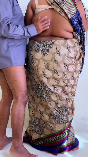 Gujarati Hotel Maid ko Jabardast Chudai jab unki mere Room safayi kar tihu   Clip 1