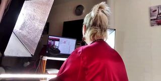Cock-lifting Mature Bitch Aimee Hot MILF: Red, Black, Ponytail and Cock in Mouth