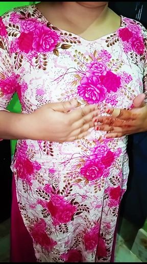 Desi Girl Masturbating