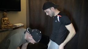 un hetero curieux de paris baise un gay pour une nouvelle experience sexuelle