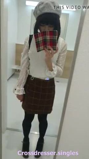 absolutely beautiful crossdresser cums handsfree 4