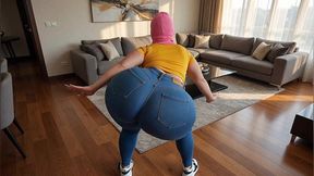 Woman with Huge Ass Wearing Jeans