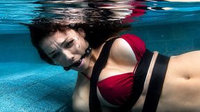 BALLGAGGED UNDERWATER FHD