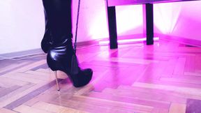 Leather fetish solo mistress Eva boots dominatrix femdom bdsm kink