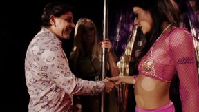 Sexy bitches in heat enjoy a wild orgy!