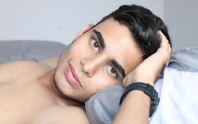 Sukcing a Beautiful ***