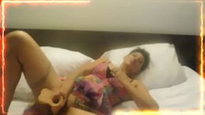 trio de lengua la chupan entre 2 las tetas la concha y el culo y le cojen bien fuerte el culo con perla lopez